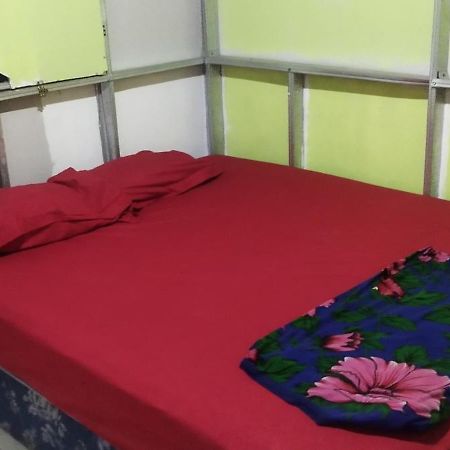 Agus Family Homestay Лабуан Баджо Екстериор снимка