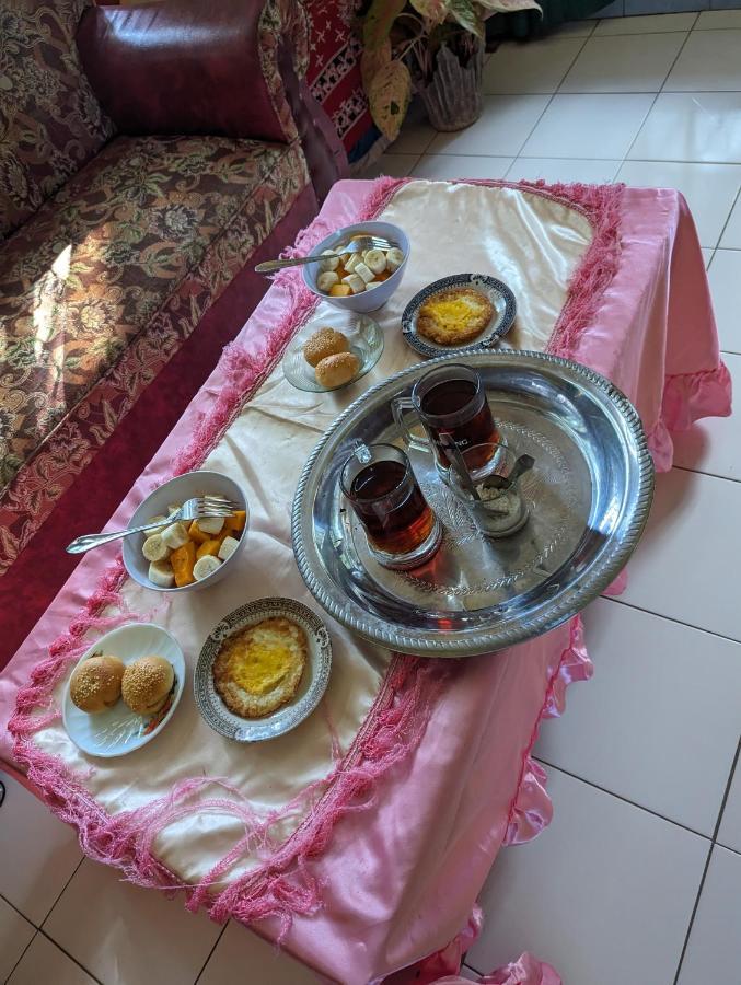 Agus Family Homestay Лабуан Баджо Екстериор снимка