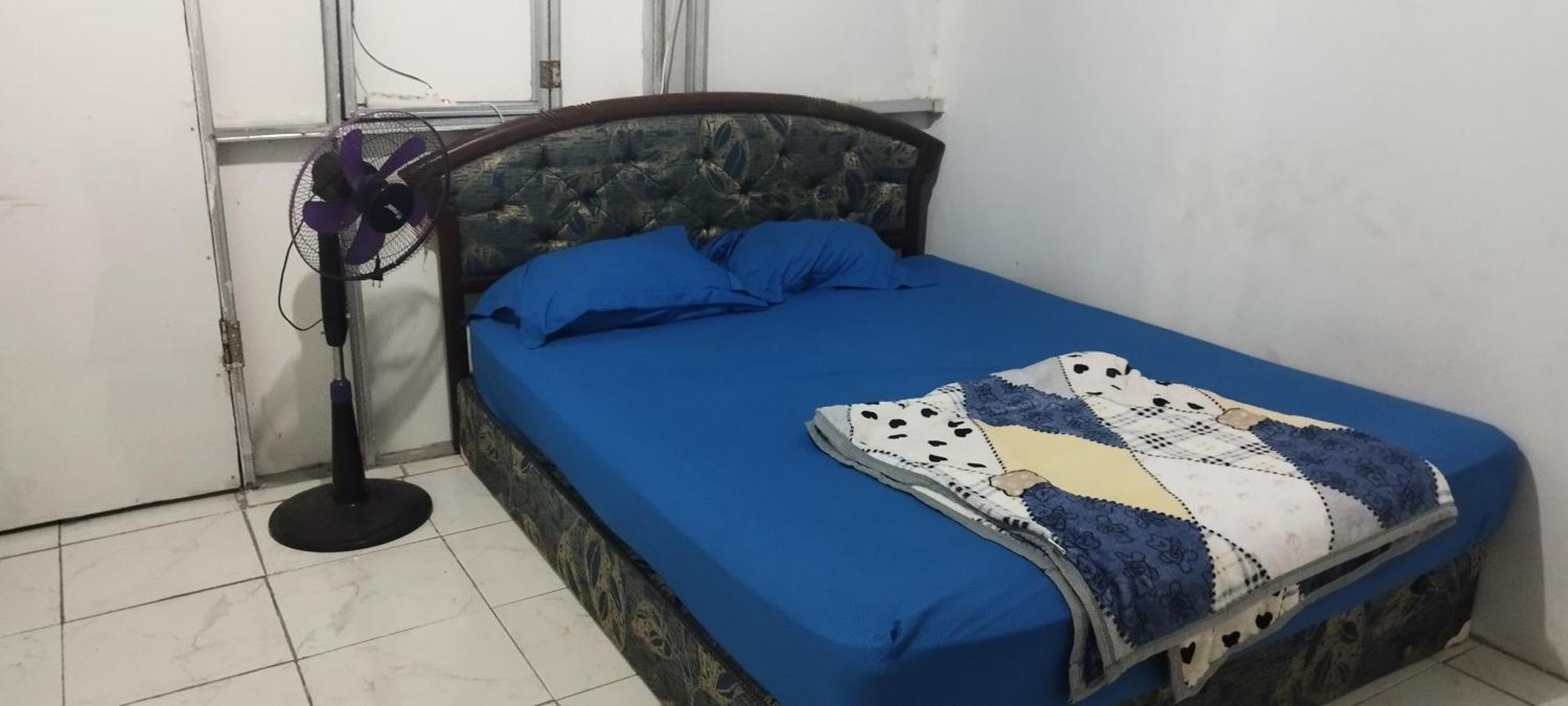Agus Family Homestay Лабуан Баджо Екстериор снимка